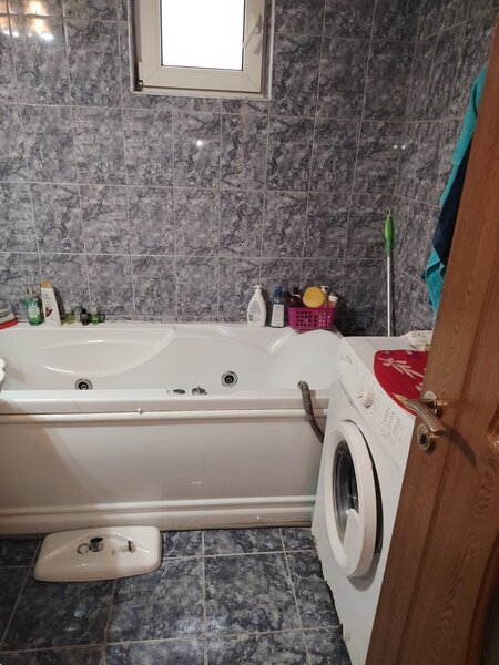 Petre Ispirescu aproape de Mihail Sebastian camera bloc fara proprietar